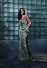 New Luxurious Met Gala Evening gown with hand heavy heading