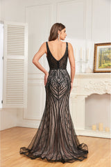 NR24027 Elegant Fitted Mermaid Evening Dress with heavy beading
