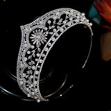 Bridal Crown with Swarovski Elements and pearls - Krystall