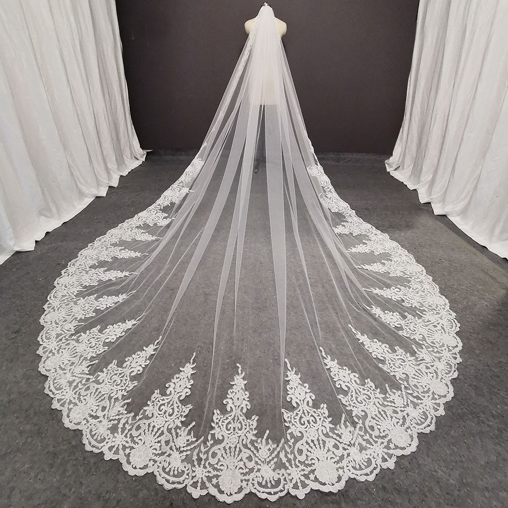 Two Layers Cathedral Long Lace Edge Bridal Veil with Hair Comb White / 350cm