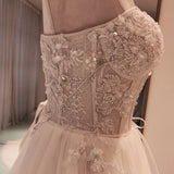 Gorgeous Appliques Court Train A-Line Wedding Dress Luxury Strapless Backless Bridal Gown