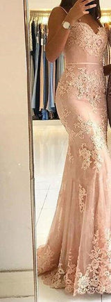 Elegant Bridesmaid dress trumpet style