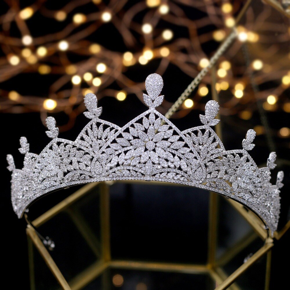 Swarovski Crystal Crown Wedding Head Crown Tiara – Sandra display picture 3