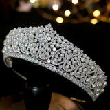 Luxury Bridal Swarovski Wedding Crown Tiara with Pearl and Crystals