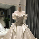 Vintage style Elegant Satin Wedding Gown