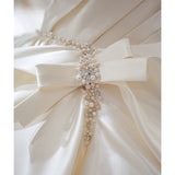 New Luxury Princess Wedding Dresses Off the Shoulder Lace Appliques A-Line Satin