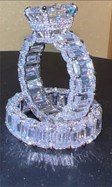 Viral Custom 35.2Ct Wedding Ring VVS1 Grade GRA/ IGI