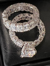 Viral Custom 35.2Ct Wedding Ring VVS1 Grade GRA/ IGI