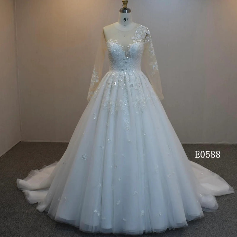 Beautiful Modern Ball Gown Illusion sleeve Wedding Dress (model -E0588)