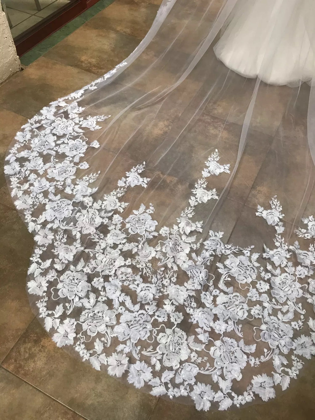 Venusvi Lace Edge Cathedral Length Tulle Wedding Bridal Veil+Comb