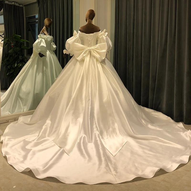 wedding dress with bow Vintage Design Wedding gown with Large bows White / 50cm / California