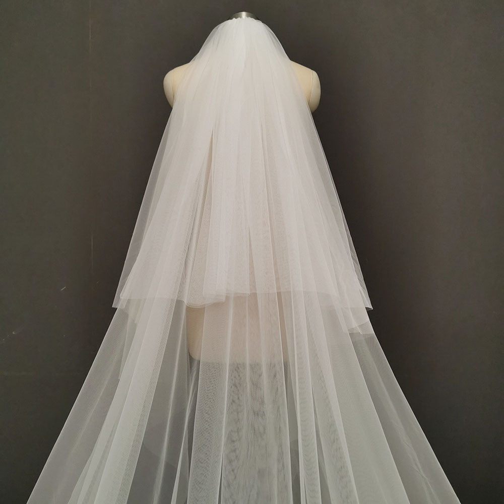 Long Lace Handmade Wedding Veil 4 Meters with Comb- Blusher  display picture 1