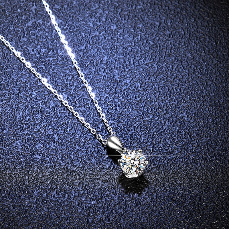 D Color VVS1 Moissanite Necklace 2 Ct Round Brilliant Diamonds Solitaire Pendant