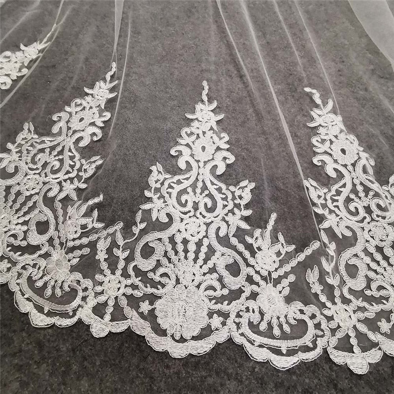 Long Beautiful Lace Bridal Veil with Comb 3.5 Meters 1 Layer Cathedral
