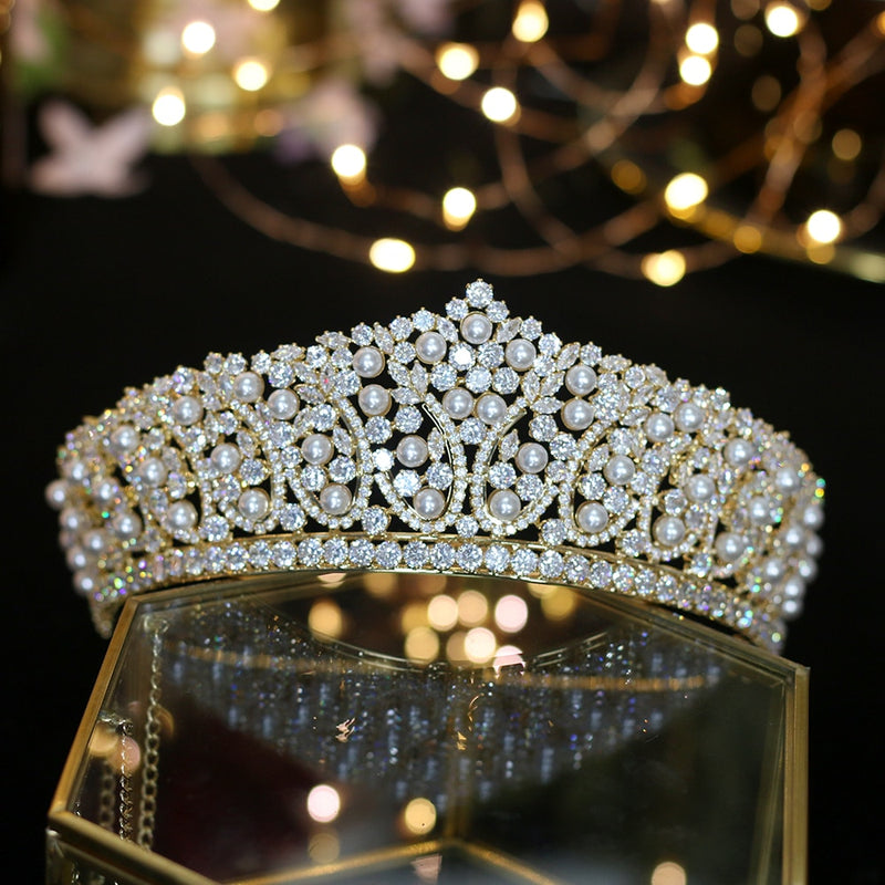 Luxury Bridal Swarovski Wedding Crown Tiara with Pearl and Crystals
