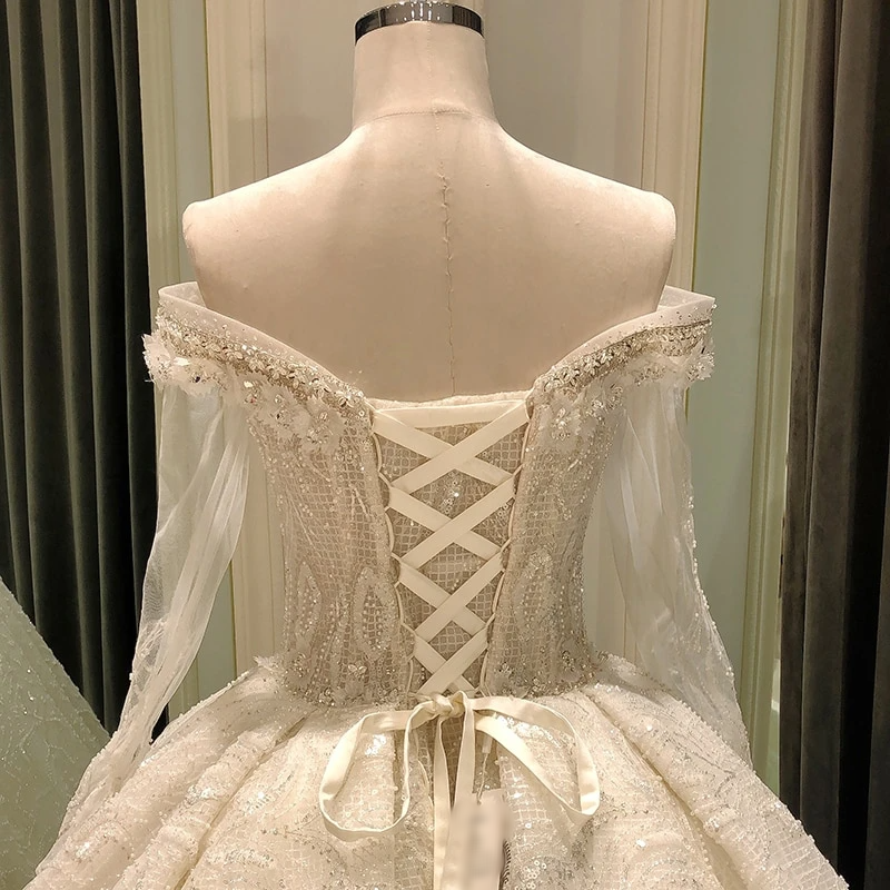 New 2021 Bridal Gown Off shoulder Princess cut Champagne / 16W / 100cm New 2021 Bridal Gown Off shoulder Princess cut Champagne / 16W / 100cm