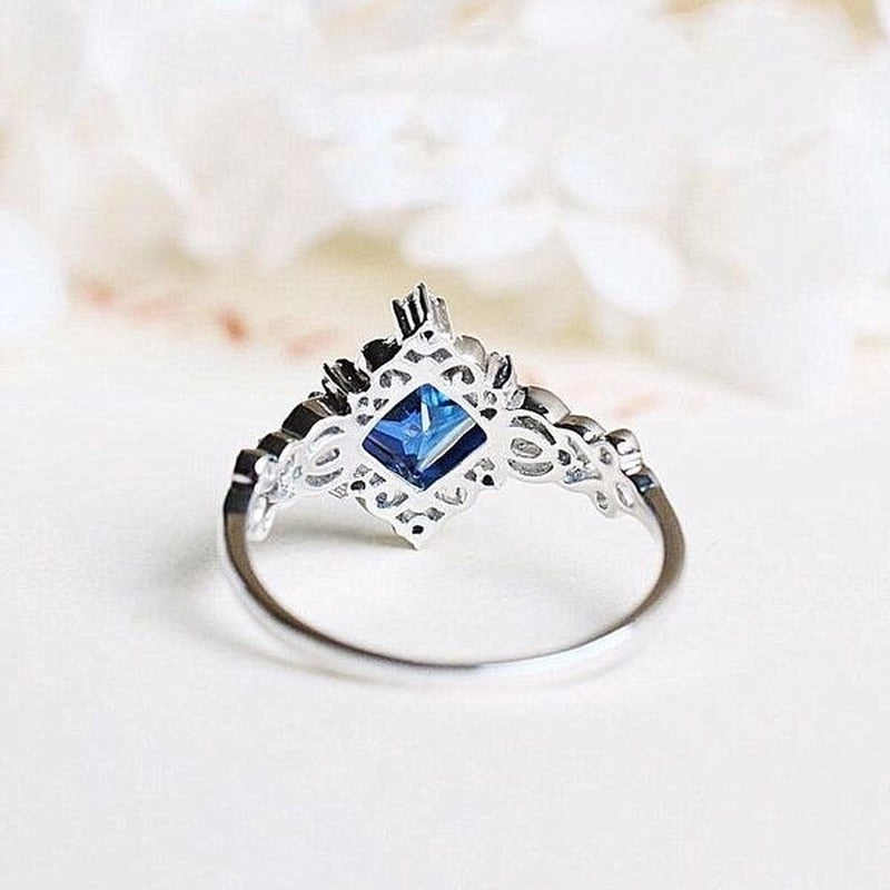 Vintage style Princess Cut Lab Sapphire Ring 925 Sterling Silver