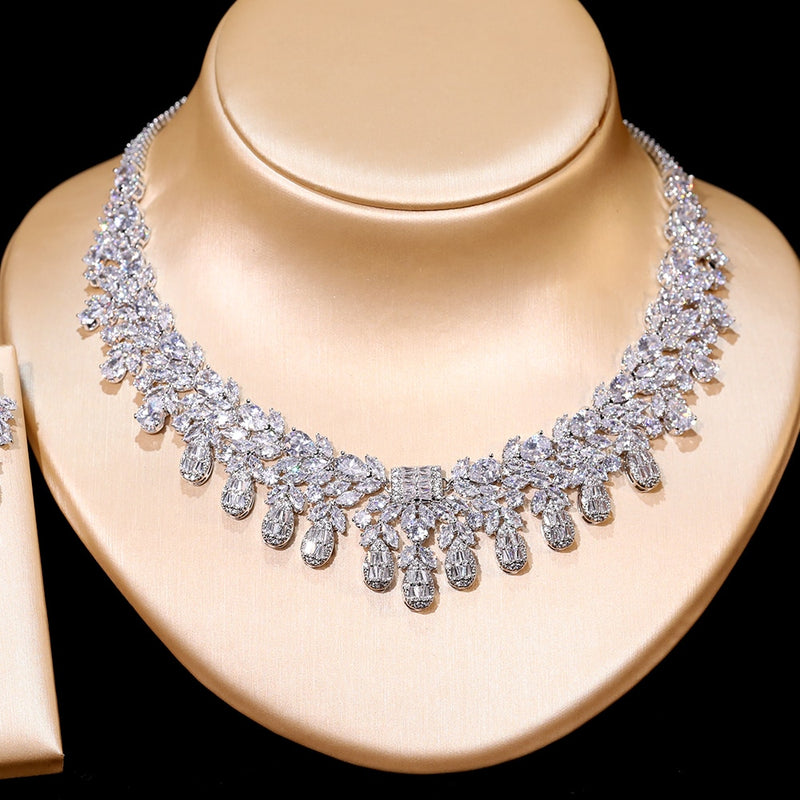 Swarovski Crystal Luxury Pendant  Design Earrings Wedding Necklace Women