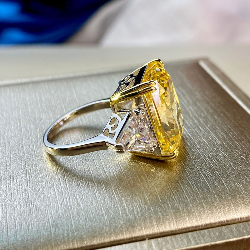 Luxury 13*16mm Topaz High Carbon Diamond Bridal Rings Sparkling Fine Jewelry