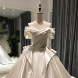 Vintage style Elegant Satin Wedding Gown