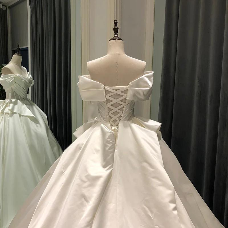 vintage style satin wedding dresses Vintage 1940s Satin Long Sleeve Wedding Dress