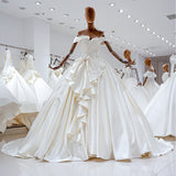 New Luxury Princess Wedding Dresses Off the Shoulder Lace Appliques A-Line Satin